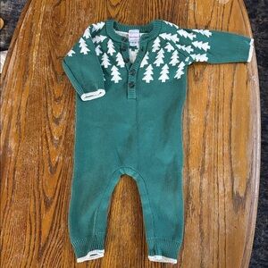 Holiday/Christmas Winter Green Romper size 12-18 month.